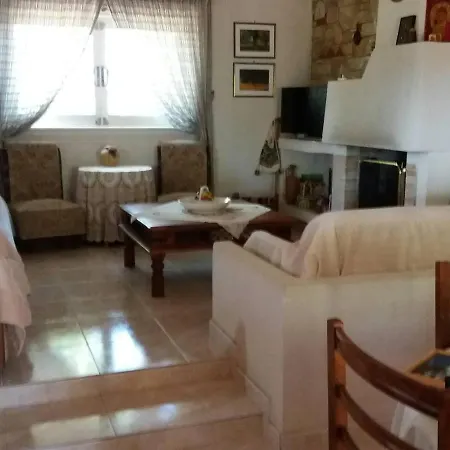 Country Cottage In Kardiakafti Peloponnese בית נופש Dhimitra (Elis)