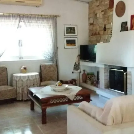 בית נופש Country Cottage In Kardiakafti Peloponnese